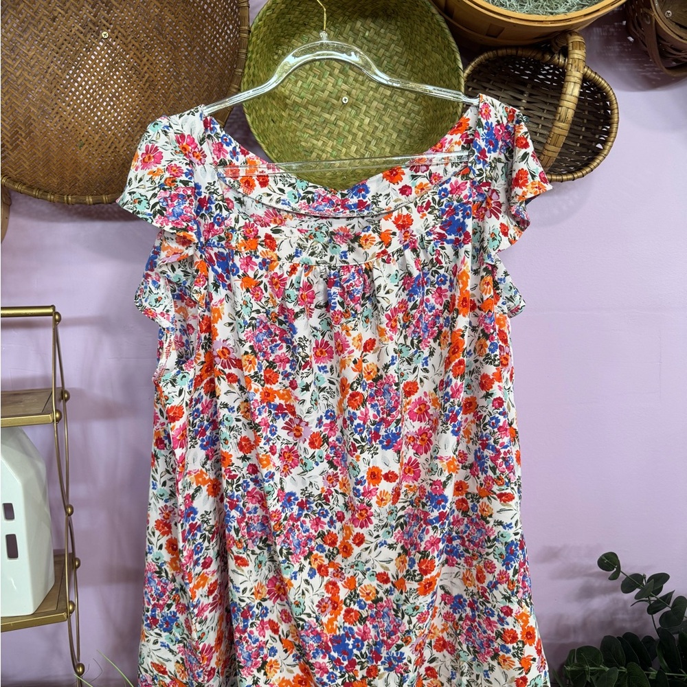 Floral tank